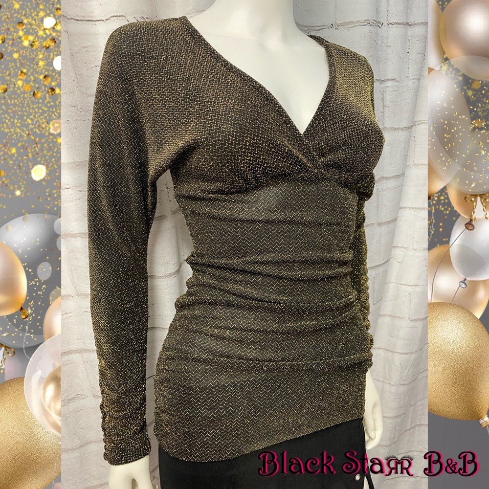 🍾🥂Black & Gold shimmer formal long sleeve open back blouse. Sz Sm